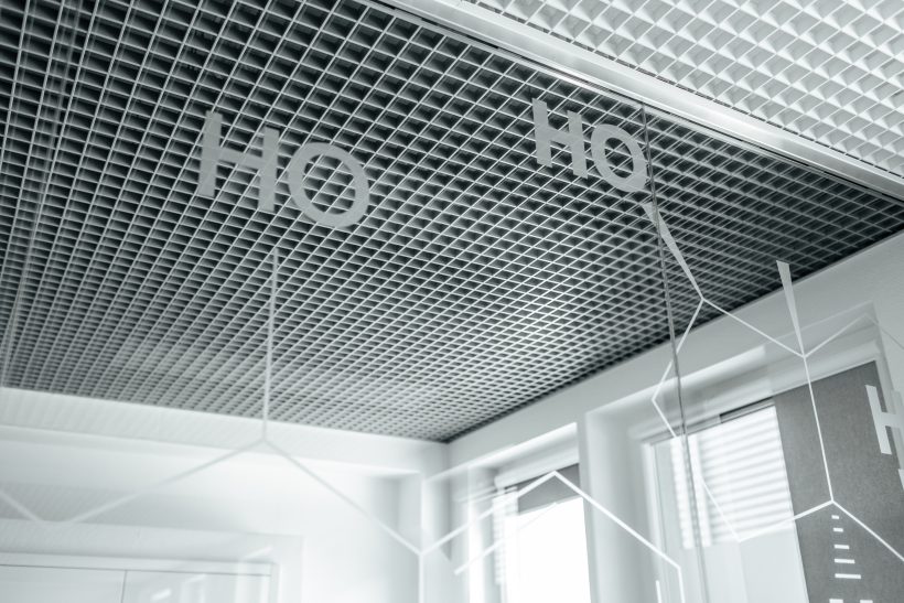 INTRODUCERE ÎN LABORATOR