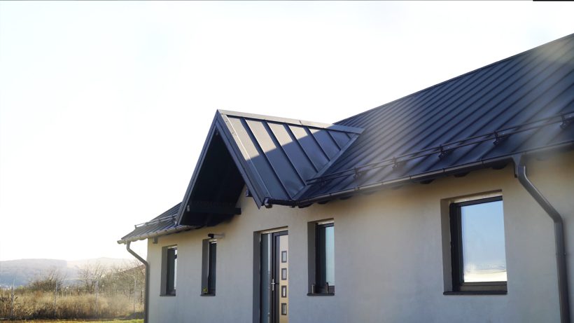 PANOUL LAMBDA 2.0  | GARANTEAZĂ IMPACTUL VIZUAL AL ACOPERIȘULUI